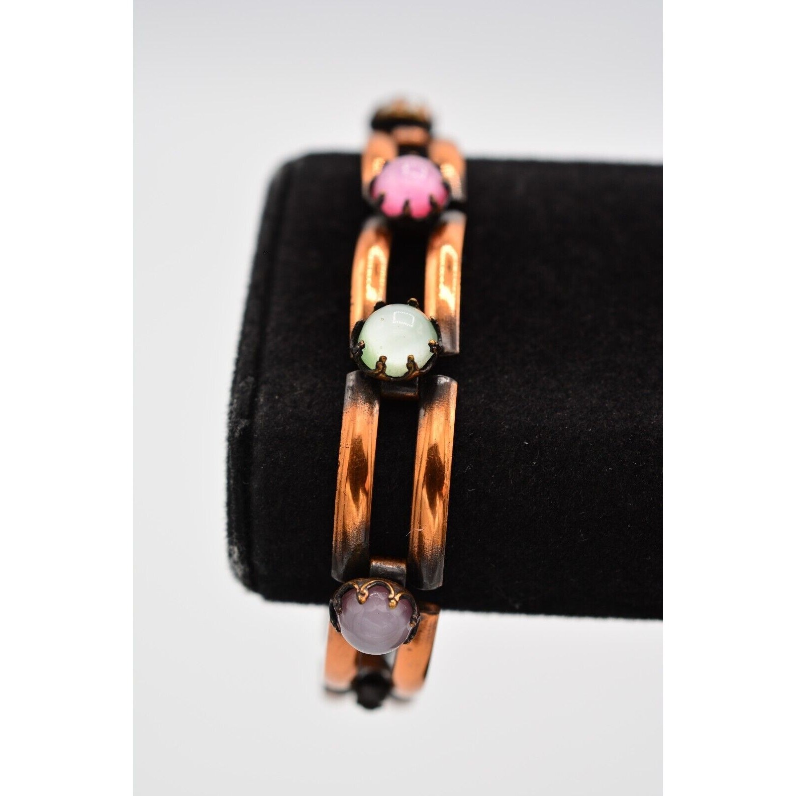 Vintage Cabochon Bracelet Copper Tone Pink White Linked Chain 1980s Bin8