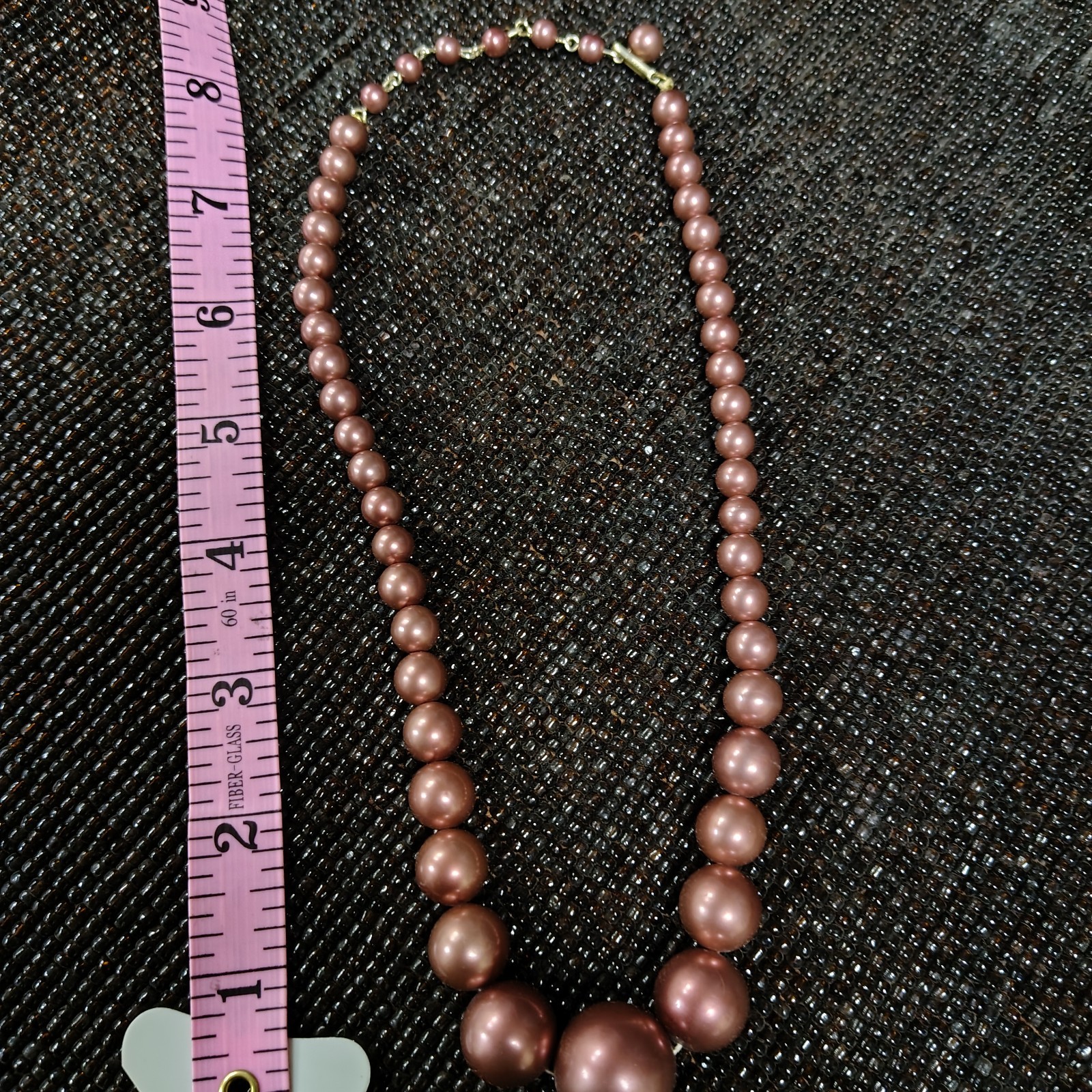 vintage big pink pearls neckless estate hard to find beautifull to any outfit.