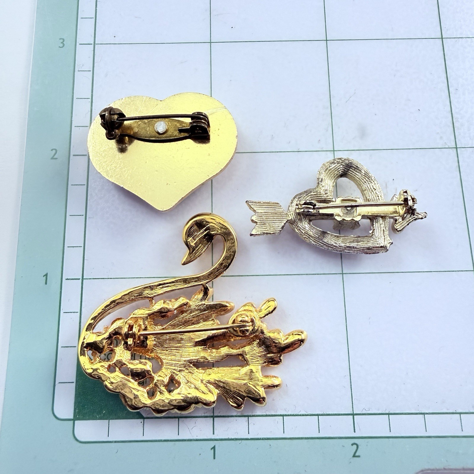 Vintage 3 Pins Rhinestone Swan Courting Couple Heart Brooch Romance