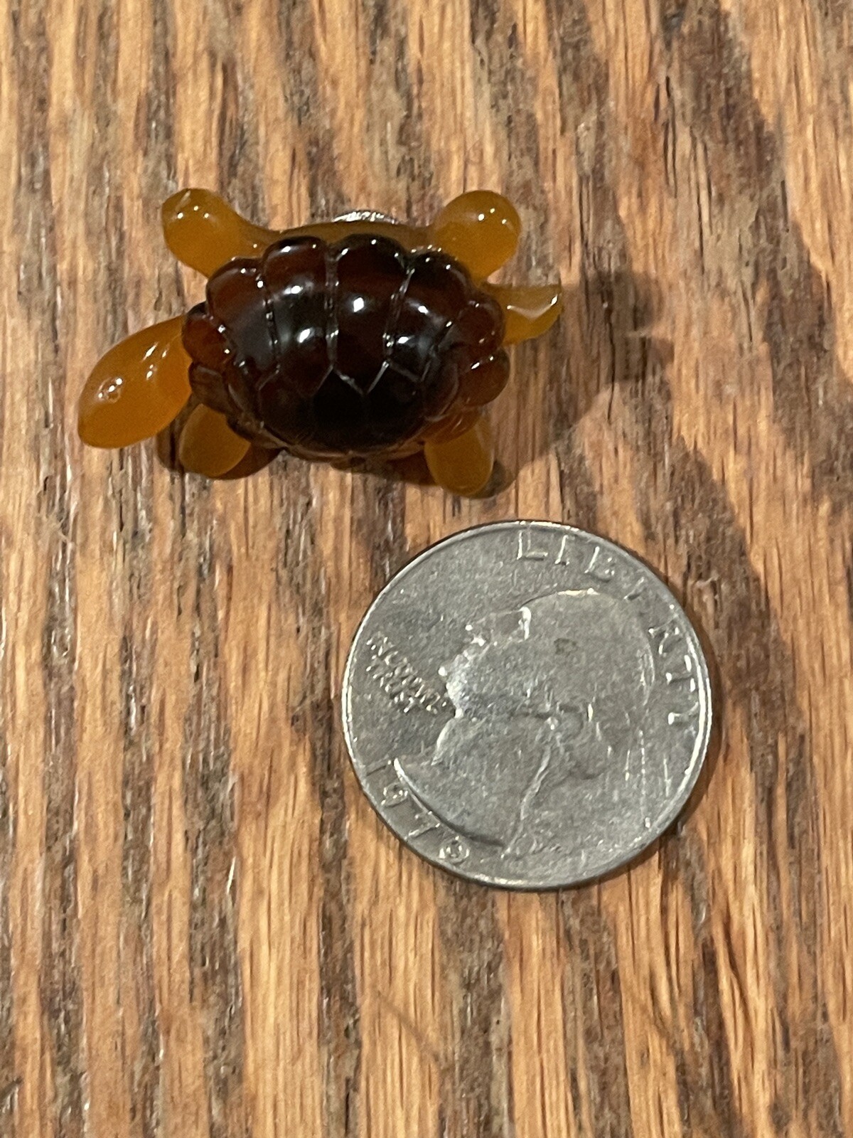 Vintage Tac Pin Brooch Turtle Brown Lucite Faux Tortoise Shell Novelty Jewelry