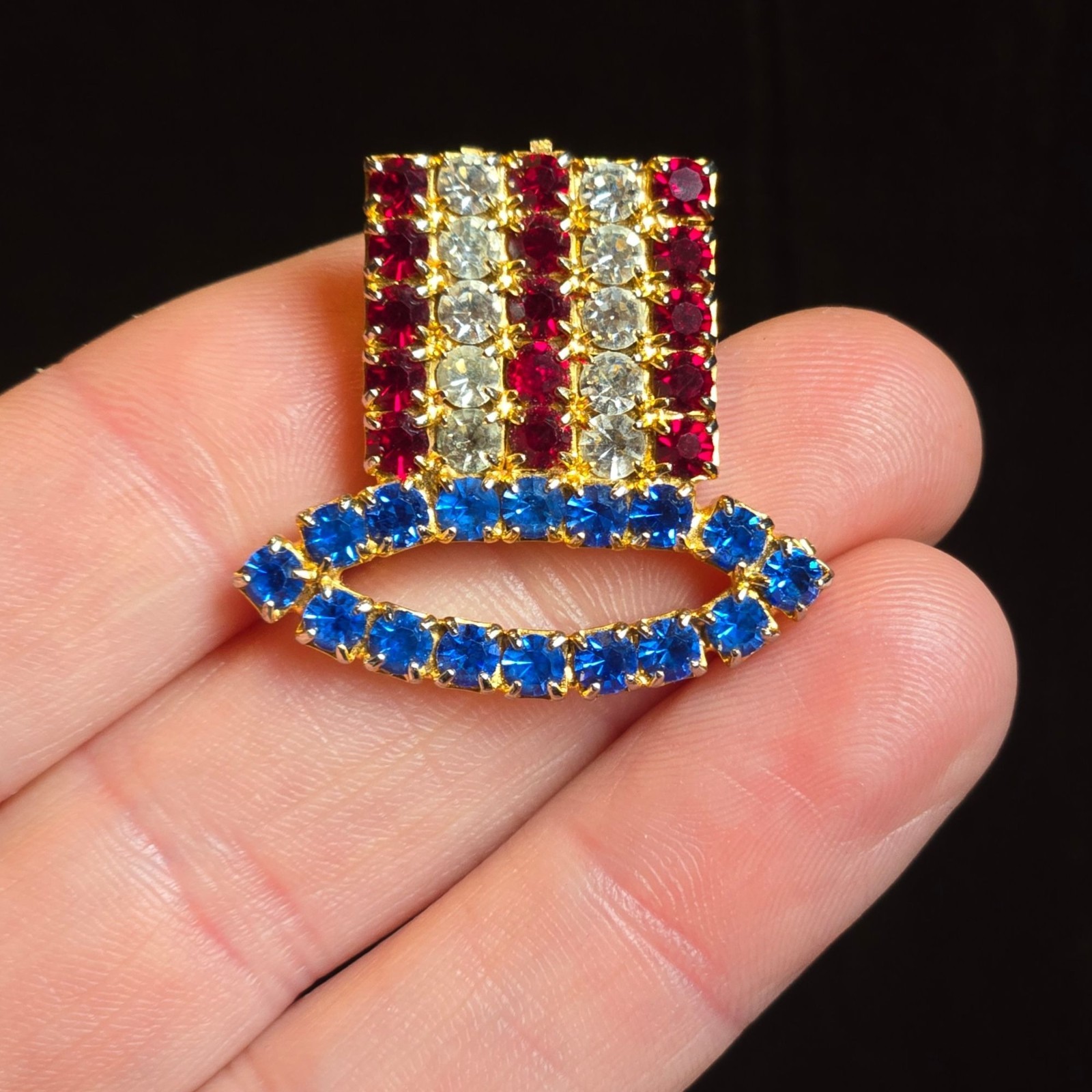 VTG Uncle Sam Hat Patriotic Brooch Red White Blue Glass Rhinestones Jewelry USA