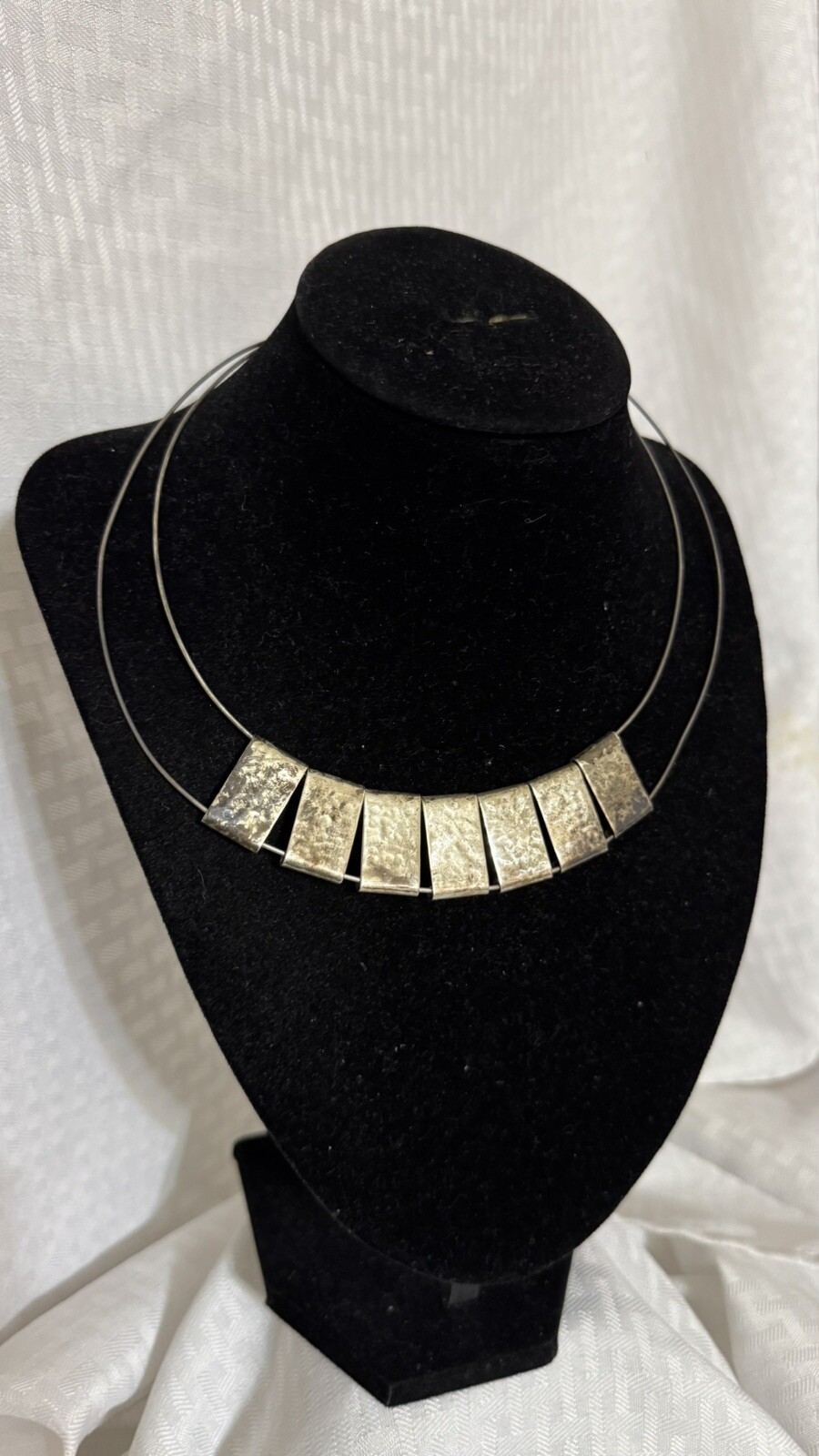 DOMINIQUE DINOUART DDD MEXICO STERLING SILVER NECK WIRE COLLAR HAMMERED SLIDES