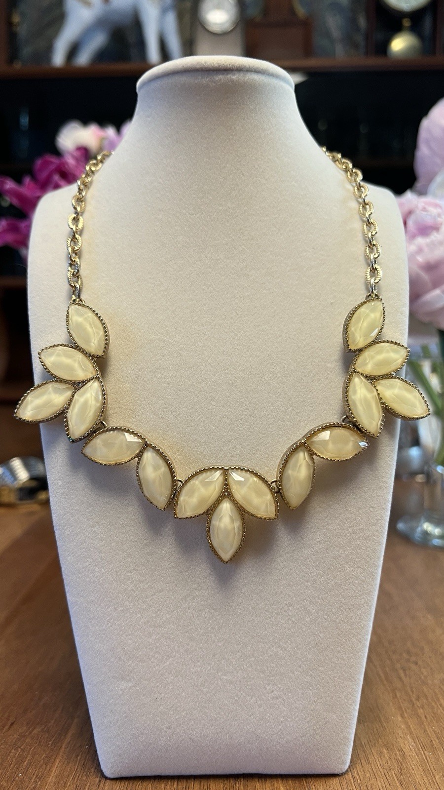 Vintage To Modern Necklace Lot