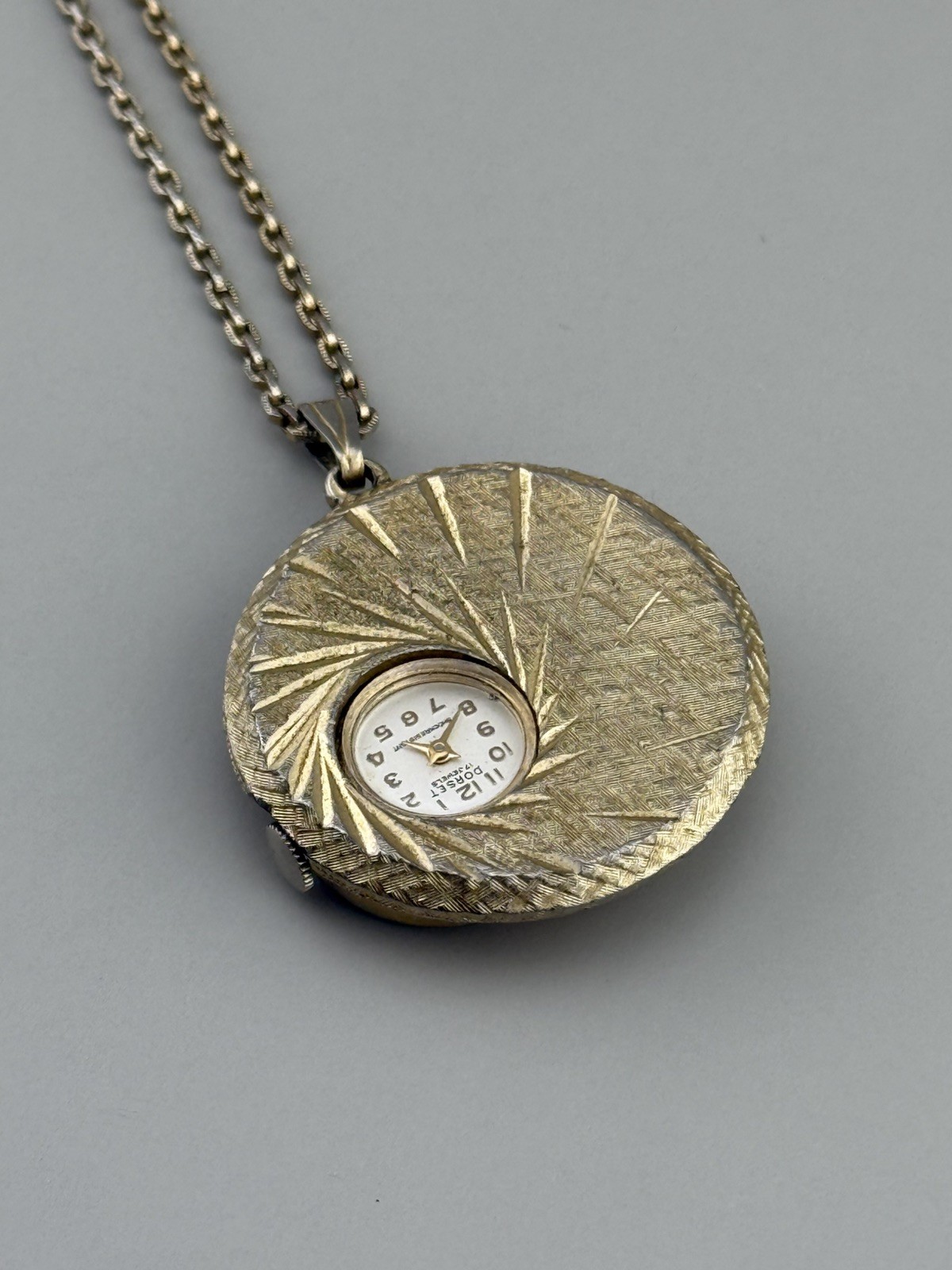 Vintage Dorset Swiss Pendant Watch Mid Century Atomic Starburst Manual 25″ Chain