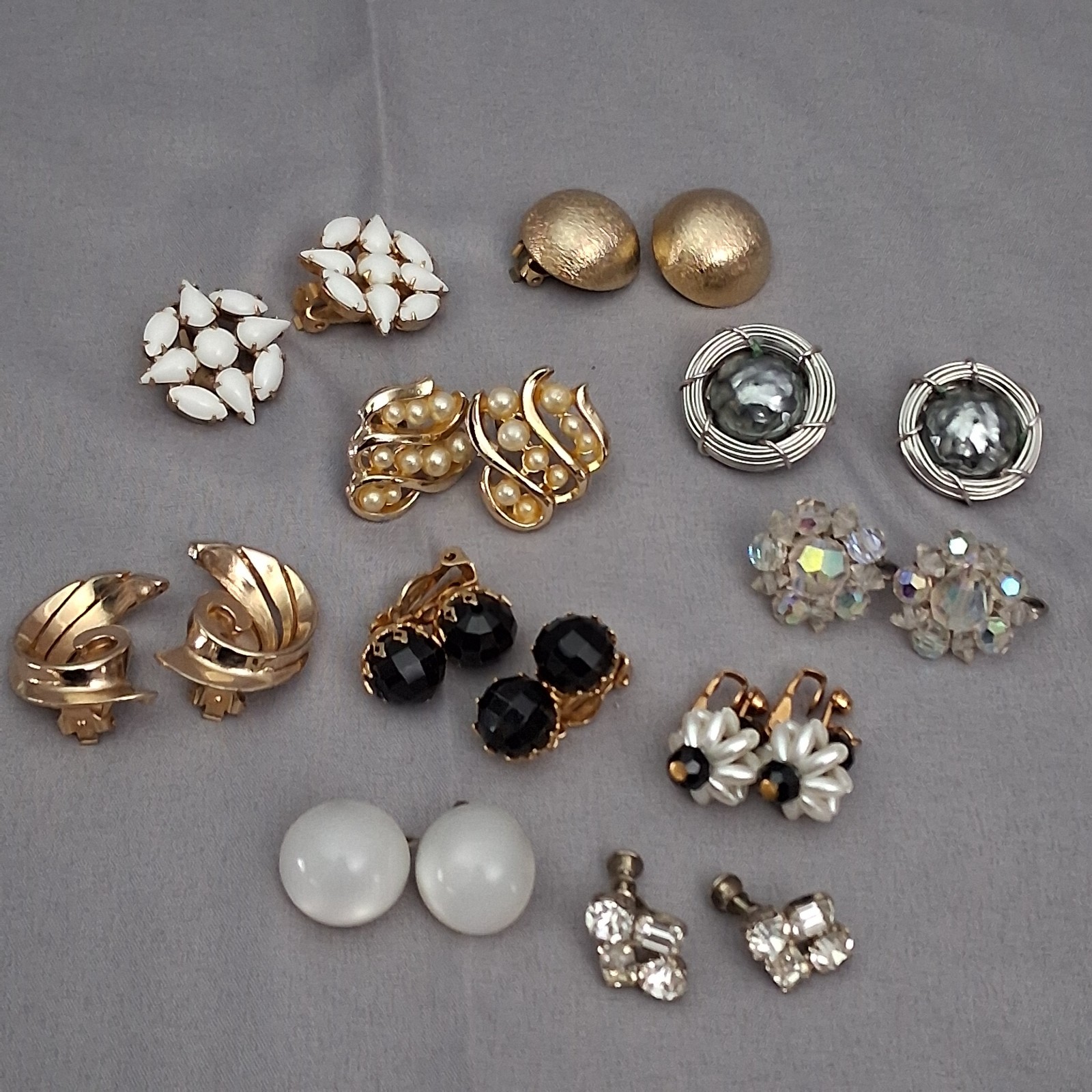 Vintage Lot Of 10 Earrings Clip on Screw Back Faux 60’s 70’s 80’s 90’s
