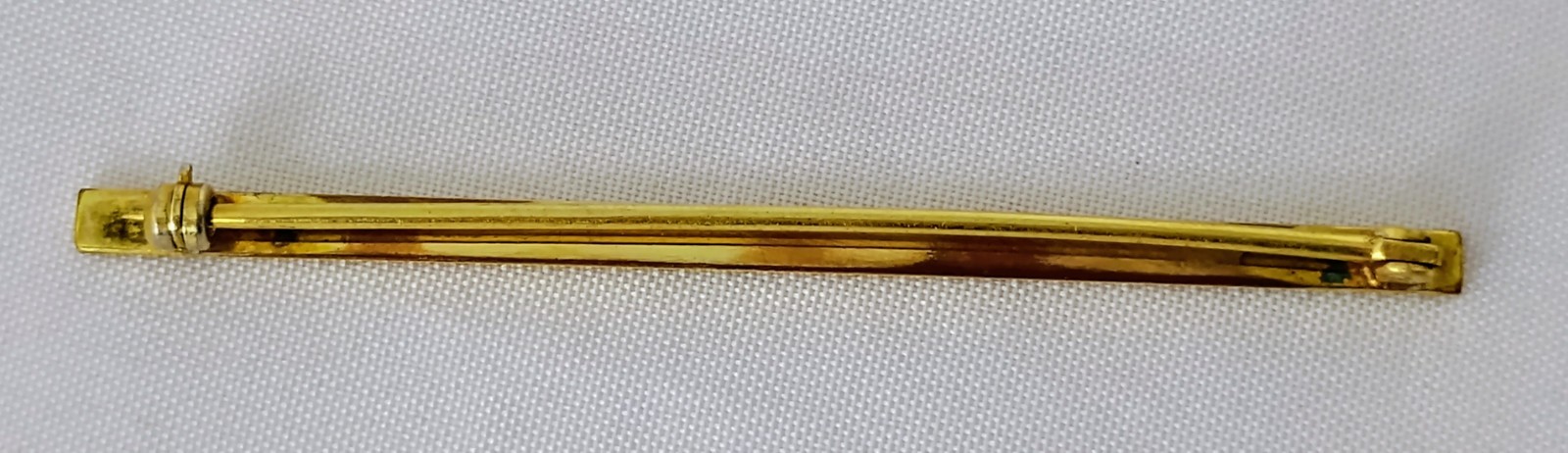 Vintage Unmarked Etched Gold Filled Elongated Brooch Pin 2.25″