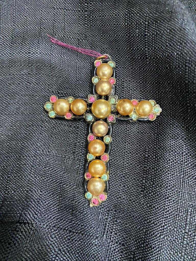Vintage Cross Pendant Necklace New England Glass Works