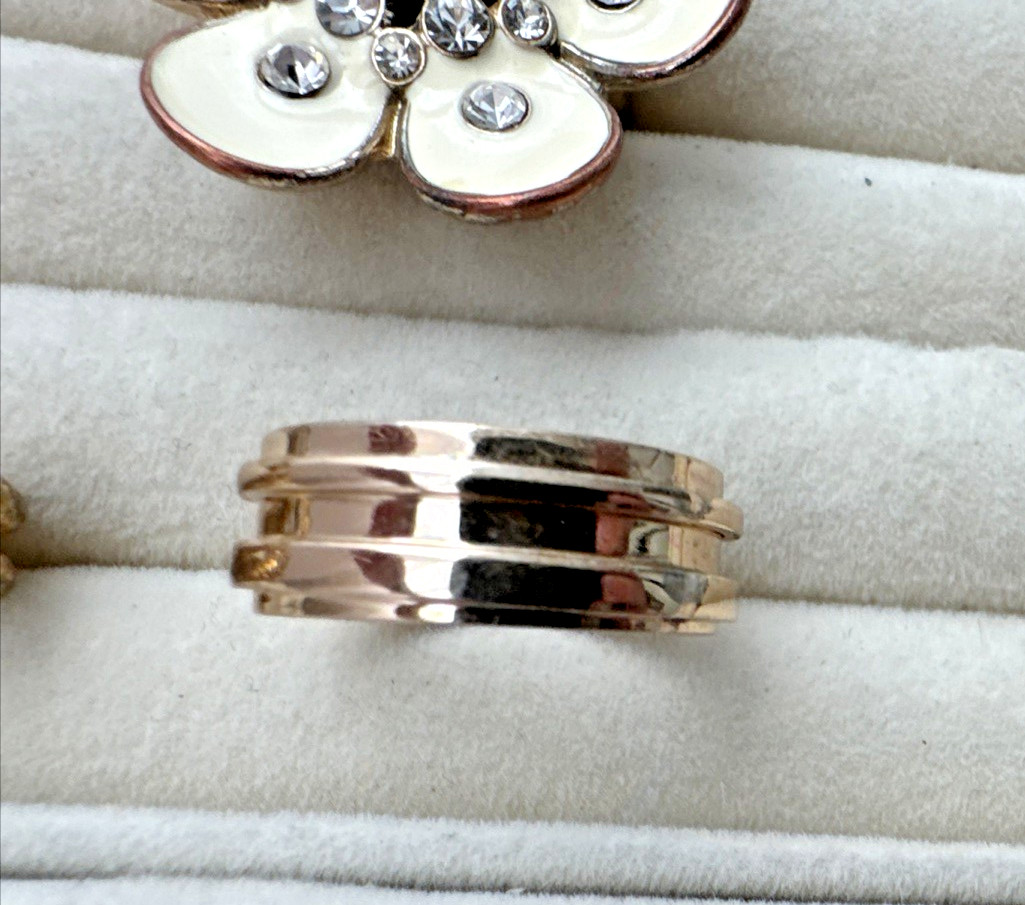 VTG-now Gold RINGS Jewelry Lot Chunky 90s 2000s Y2K boho owl snake flower glitzy