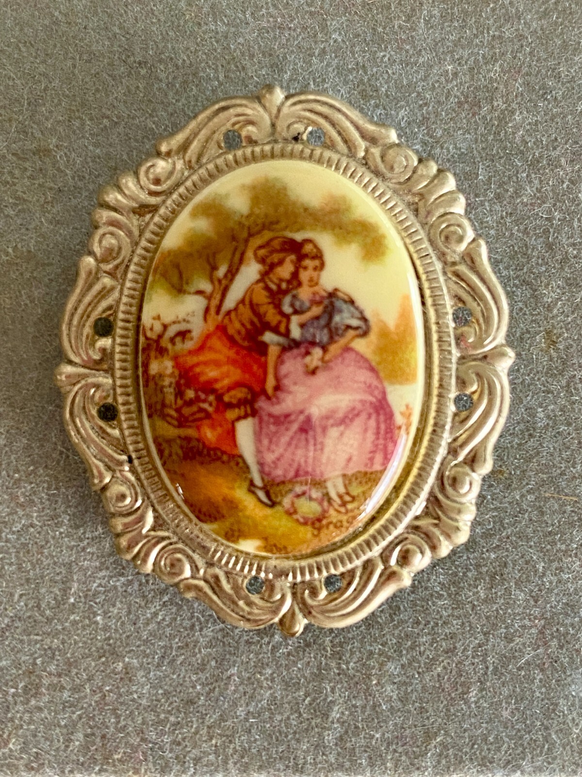 Vintage Tacoa Victorian Romantic Couple Limoge Brooch Pin New
