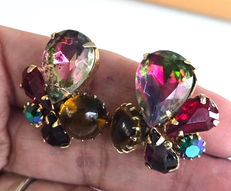 Vintage Multi Color Watermelon Iridescent Cluster Gold Tone Clip Earrings 1-1/16