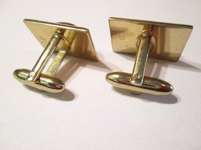 CUFFLINKS HICKOK LUCITE CAB BROWN WITH GOLD MARBLED VINTAGE GOLD TONE