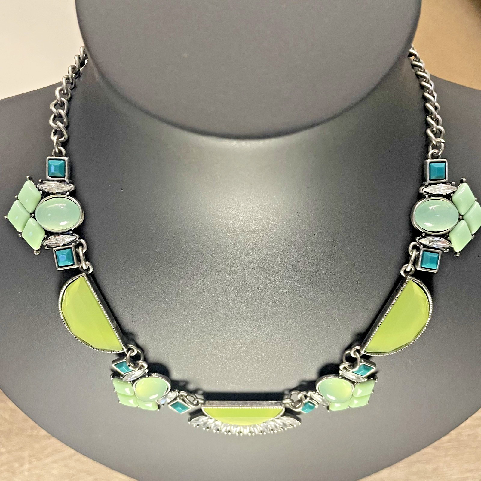 Vintage Lia Sophia Geometric Multi Color Stone & Rhinestone Silver Tone Necklace