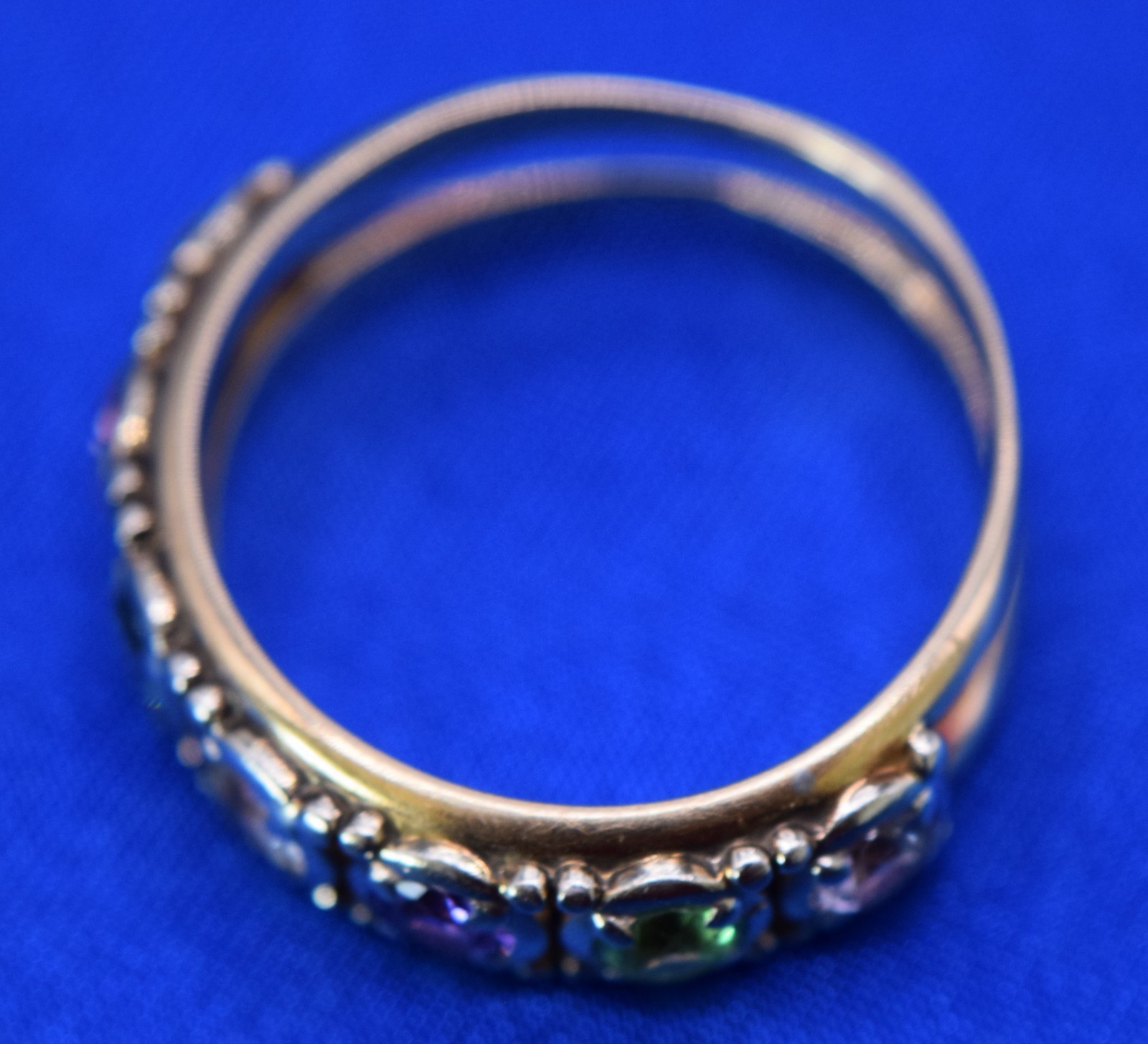 Vtg Guertin Brothers GB-14K Yellow Gold Mother’s Dbl Band Ring 7 Stones Size 9