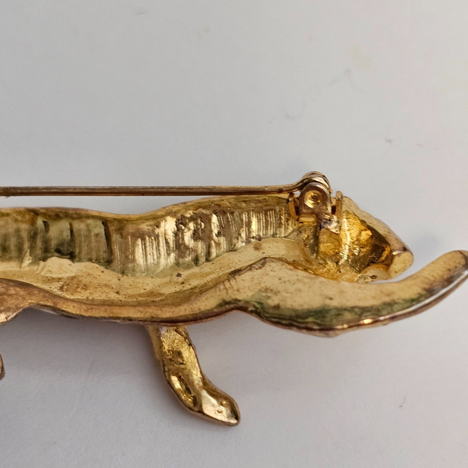 Vintage Gold Tone Enameled Panther White Brown Shimmer Brooch Pin