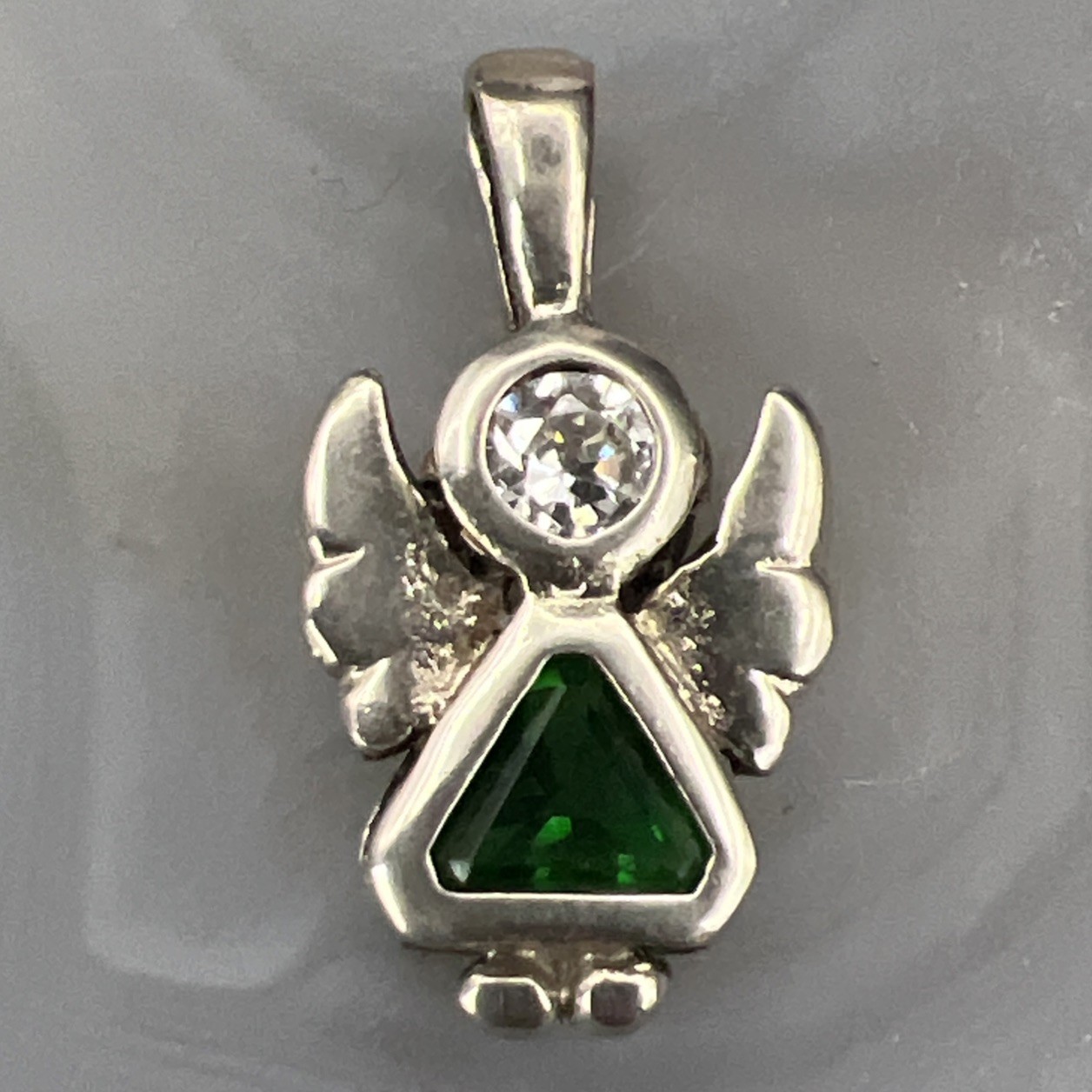 925 Sterling Silver Angel Pendant ~ May Green Birth Stone Girl Woman VTG 1” 2.1g
