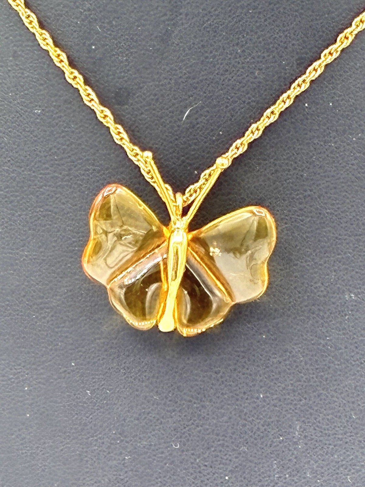 Nina Ricci for Avon Lucite Butterfly Pendant Necklace Gold Rope Chain 16in