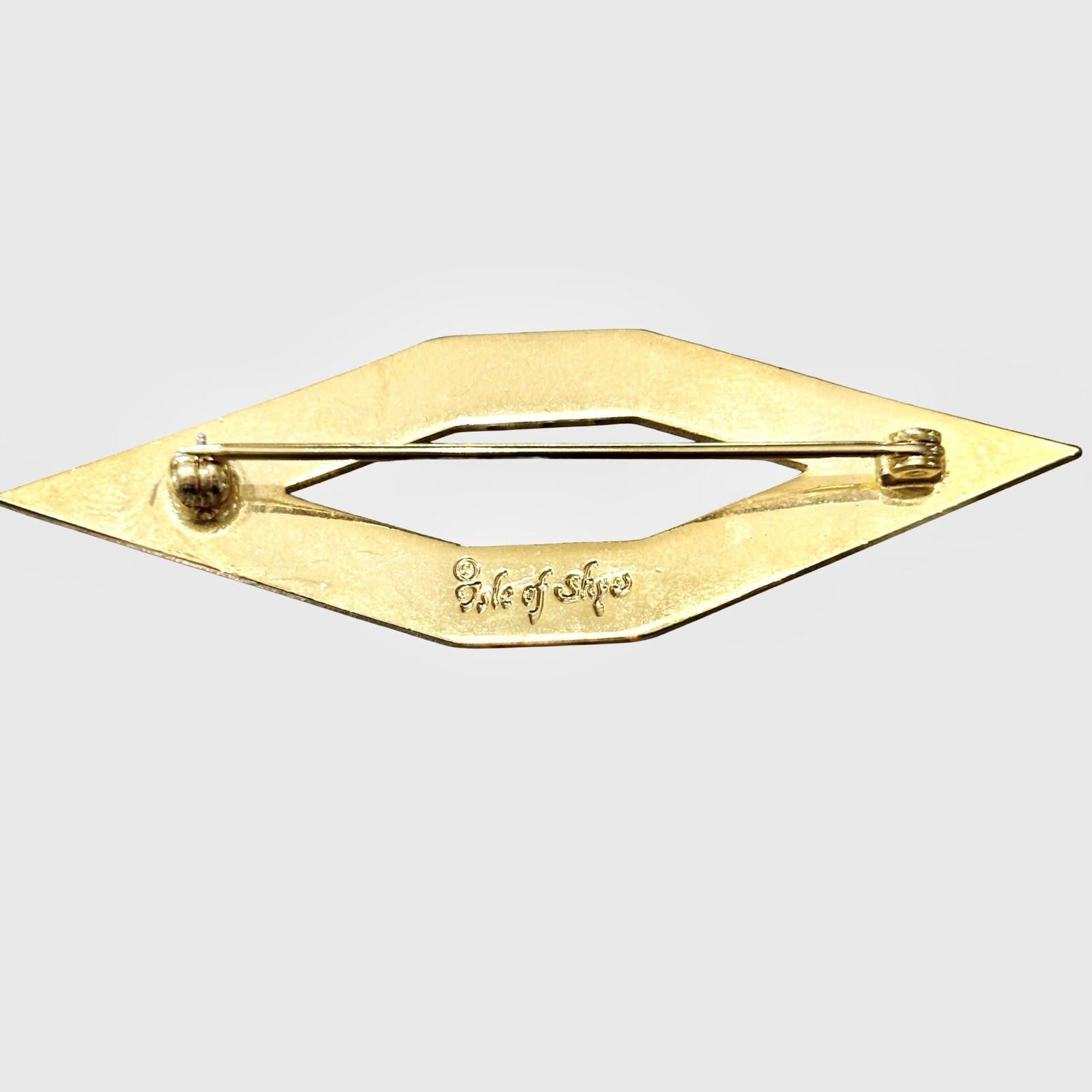 Vtg Isle of Skye Brooch Gold Plated & Burgundy Enamel Art Deco Lozenge Pin 2.5″