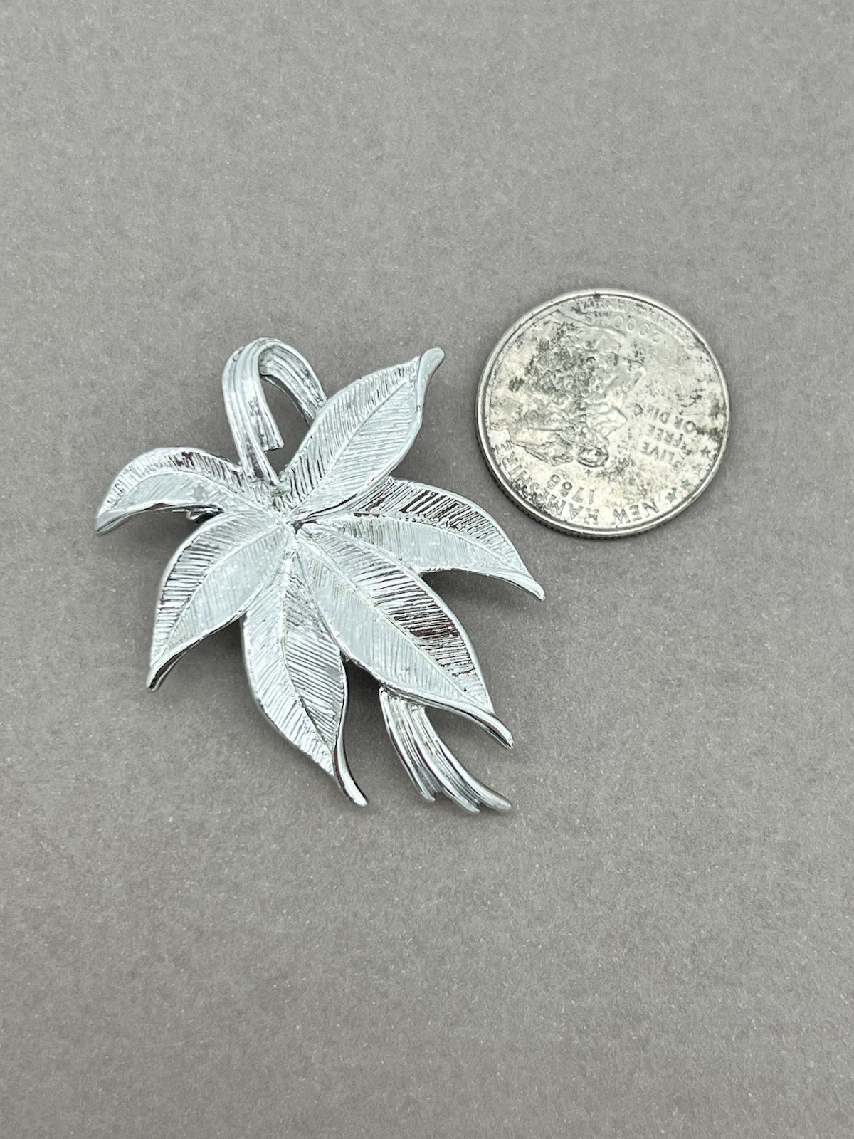 Vintage Gerry’s Leaf Brooch Silver Tone Textured Floral Pin Nature Jewelry