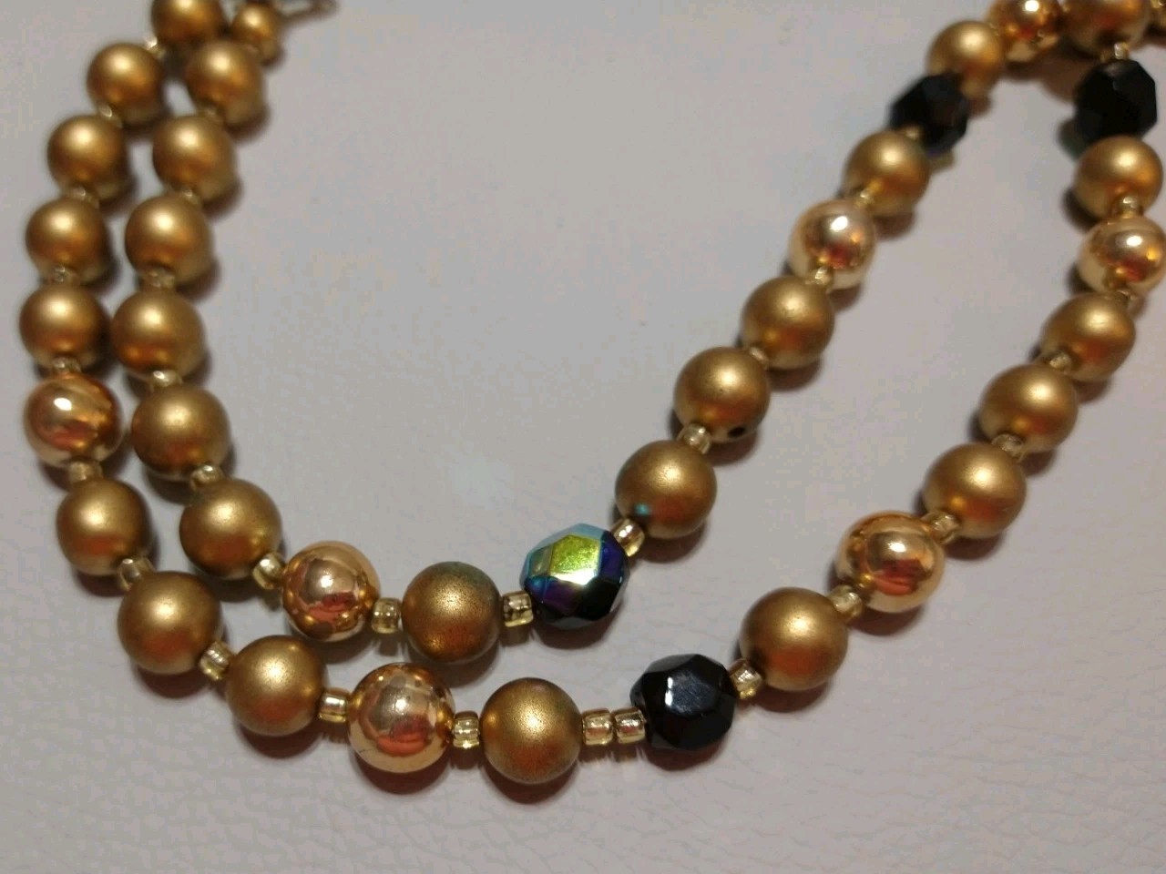 Vintage 1950’s Necklace And Clip On Earrings Blue Green Gold Colored Beads