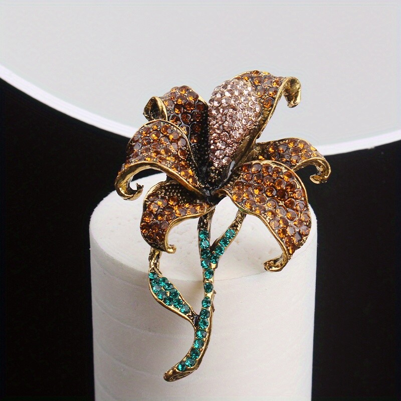 Retro Fashion Creative High-quality Temperament Rose Brooch Jewelry Gift