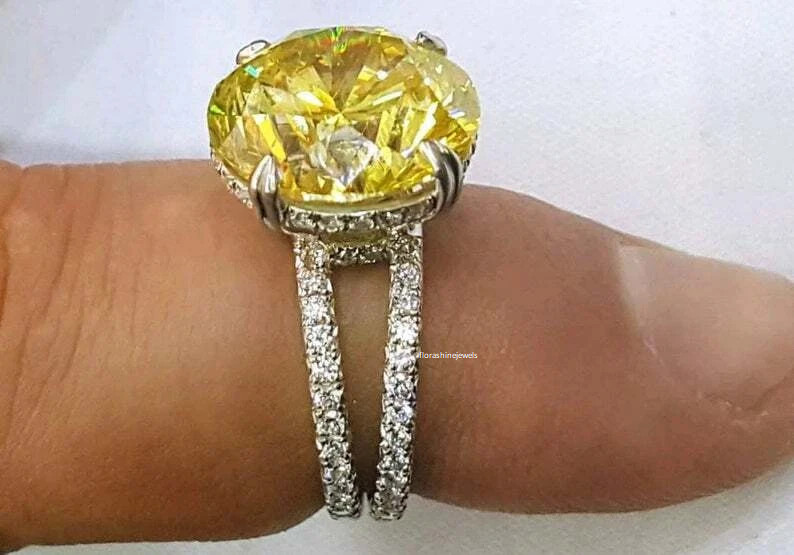 Sparkling Lemon Yellow 10.21CT Citrine & Round White 1.10CT CZ Engagement RingFN