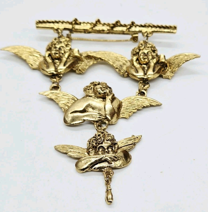 Ultra Craft Angels Cherub Shoulder Brooch Gold tone Huge 4 in Vintage