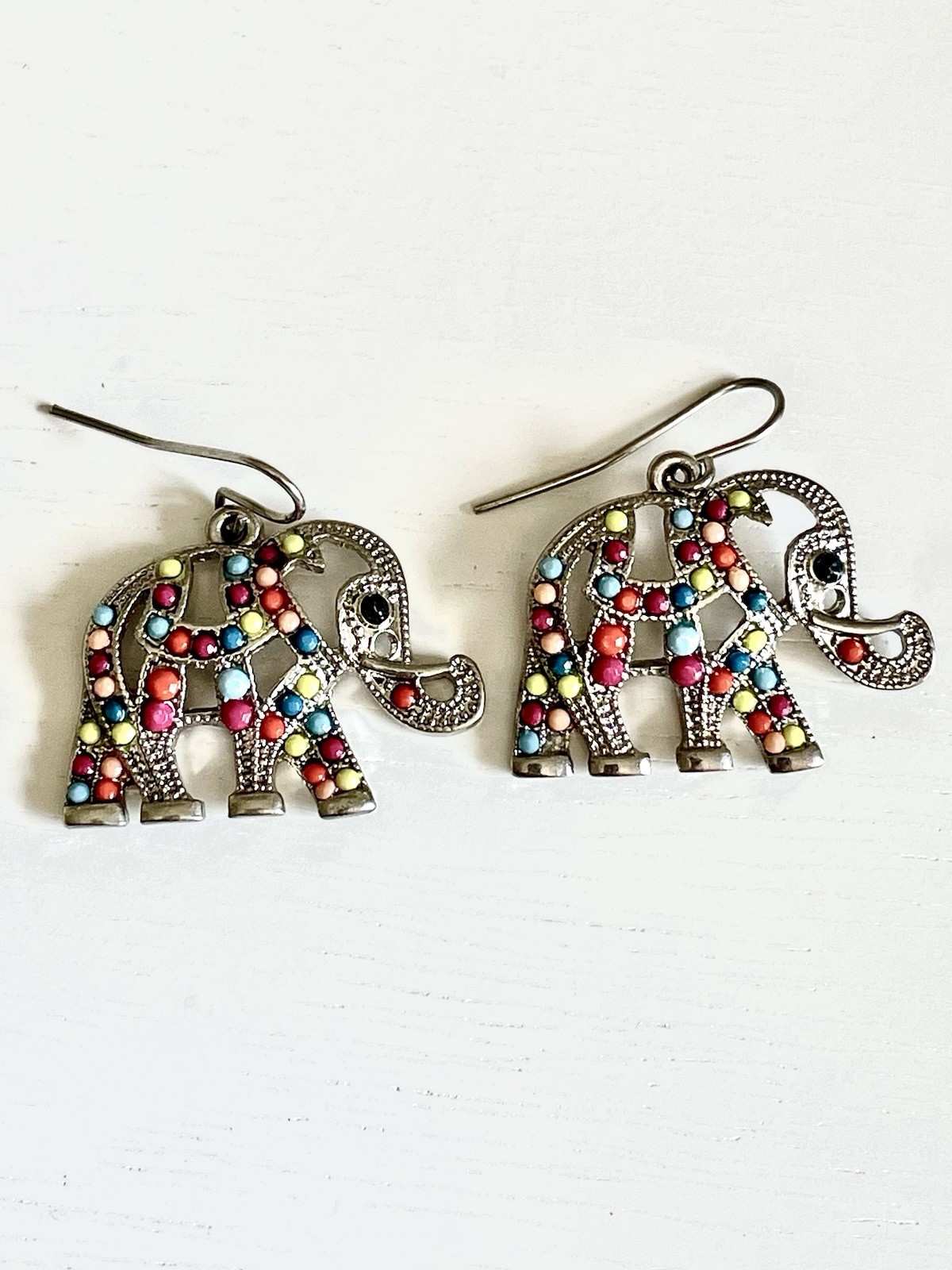 Vintage Elephant Dangle Earrings Silver Tone Multicolor Beaded Boho Hippy Global