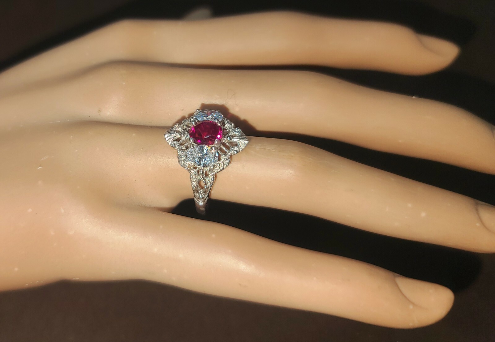 Platinum vintage art deco untreated ruby diamond ring 1.52ct GIA Cert 1920’s