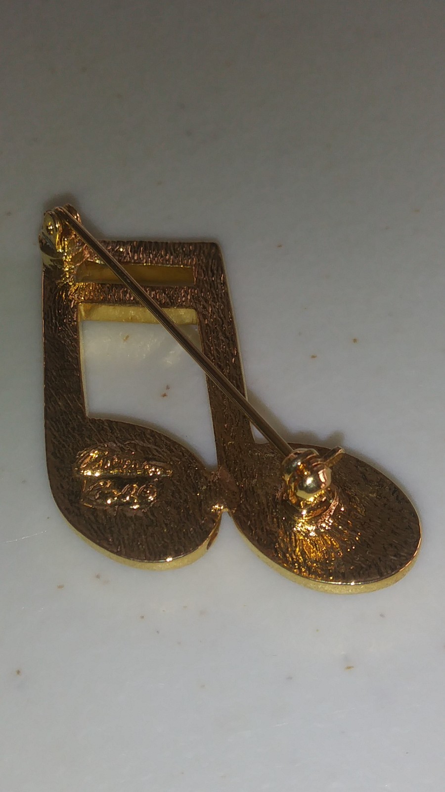 Allison Reed brooch pin gold tone musical notes with rhinestones