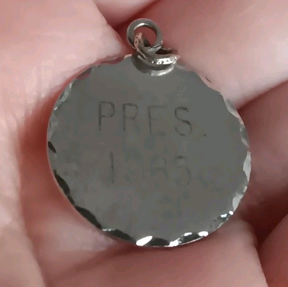 Vtg 1965 Wells Top Hat Logo Sterling Silver Pres. President Charm Park Region