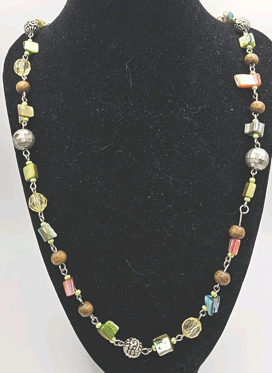 Vintage Multicolor Dyed Shell And Silver Tone Beaded Necklace 25″