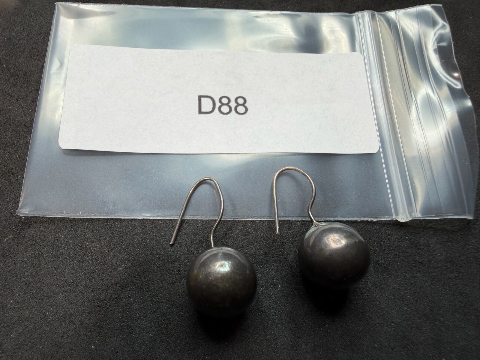 1.69g Vintage Sterling Silver 925 Round Ball Drop Dangle Earrings Classic M