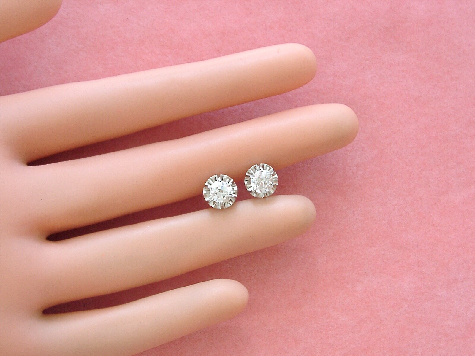 ANTIQUE 1.20ctw MINE DIAMOND 8 mm BALLERINA SETTING PLATINUM STUD EARRINGS 1930