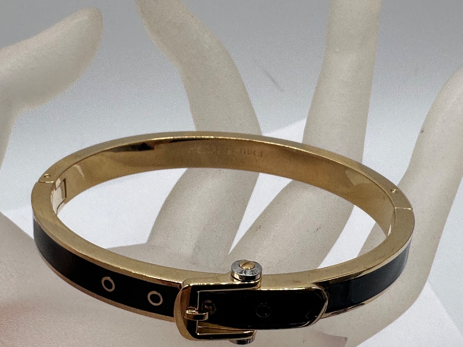 ESTATE GOLD PLATED BLACK ENAMEL BELT BUCKLE HENRI BENDEL NY SIGNED BRACELET
