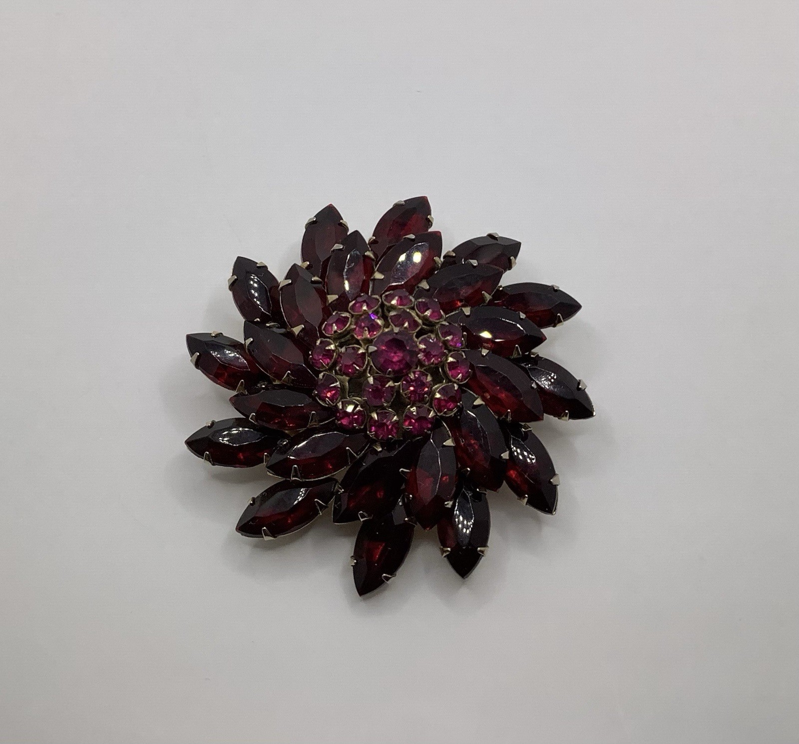 Vintage Gold Tone Riveted Fuchsia & Red Navette Rhinestone Swirl Flower Brooch