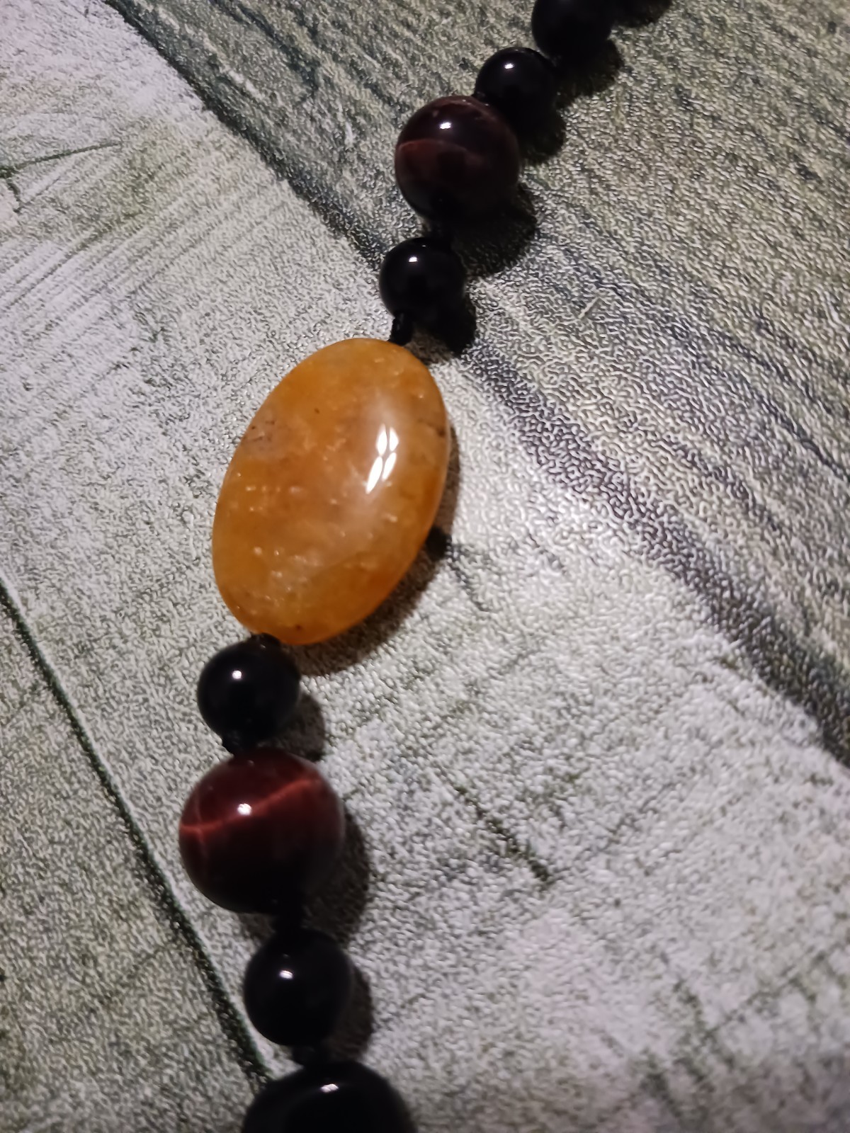 VINTAGE Natural Yellow Jade Black Onyx Tigers Eye Gemstones 18k White Gold ✨️