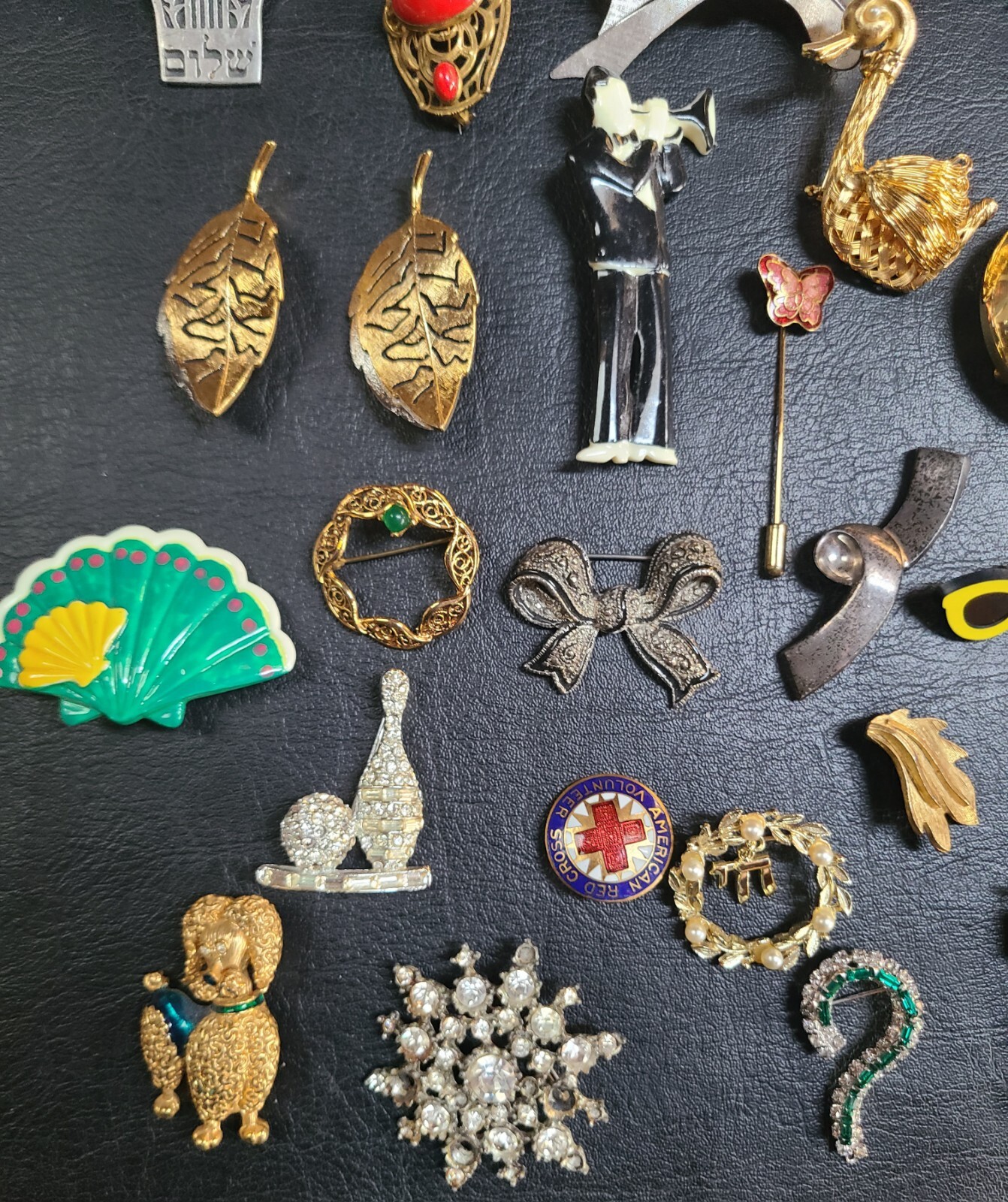 Vintage Costume Jewelry Pin Badge Lot Betty Boop Lucky Strike Flamingo Rhineston