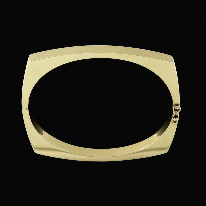 Bernhard Hertz – Copenhagen. 14k Gold Hindged Bangle. 1960s.