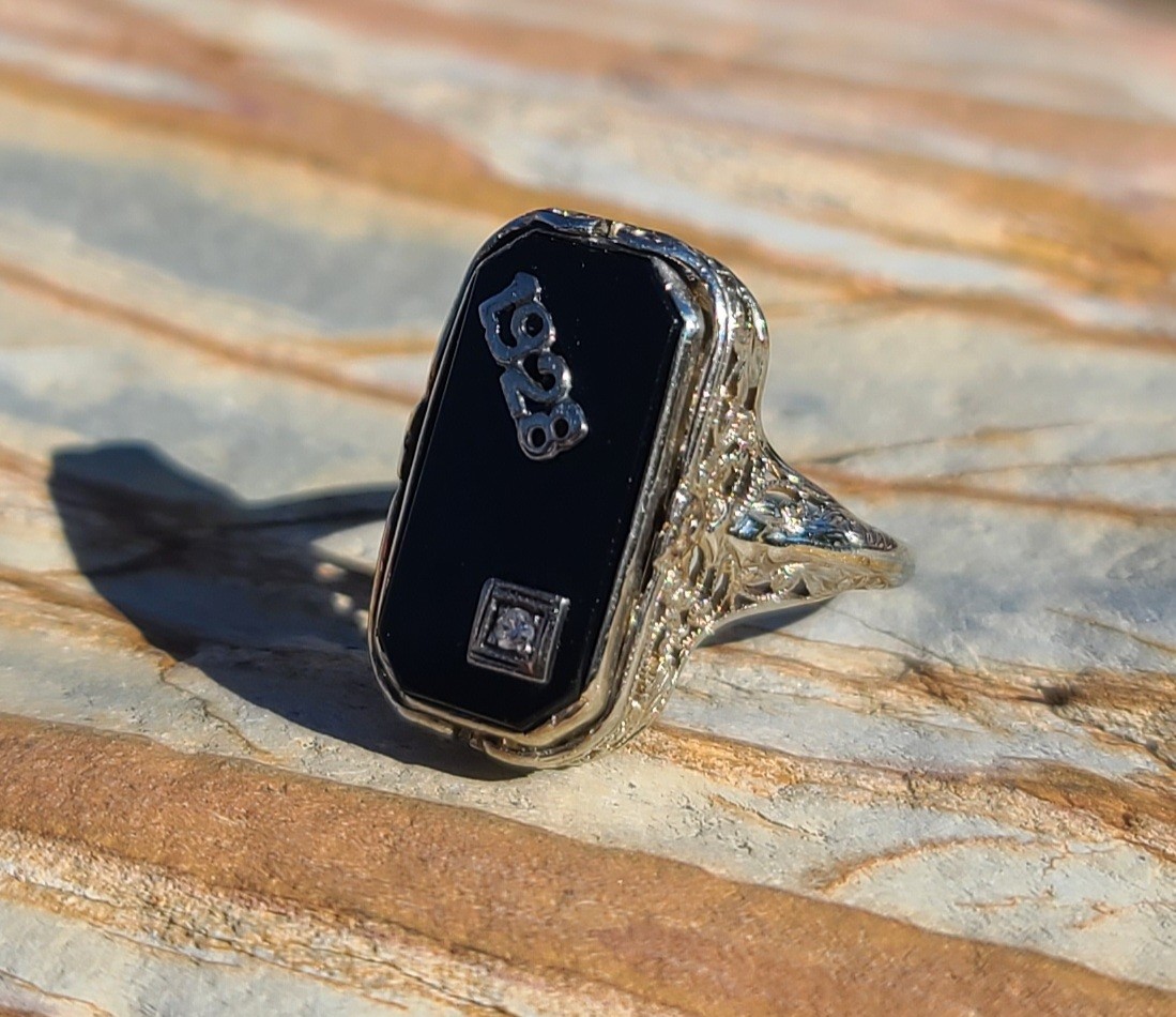 Antique 1928 Art Deco 14K White Gold Diamond Black Onyx Shell Cameo Flip Ring