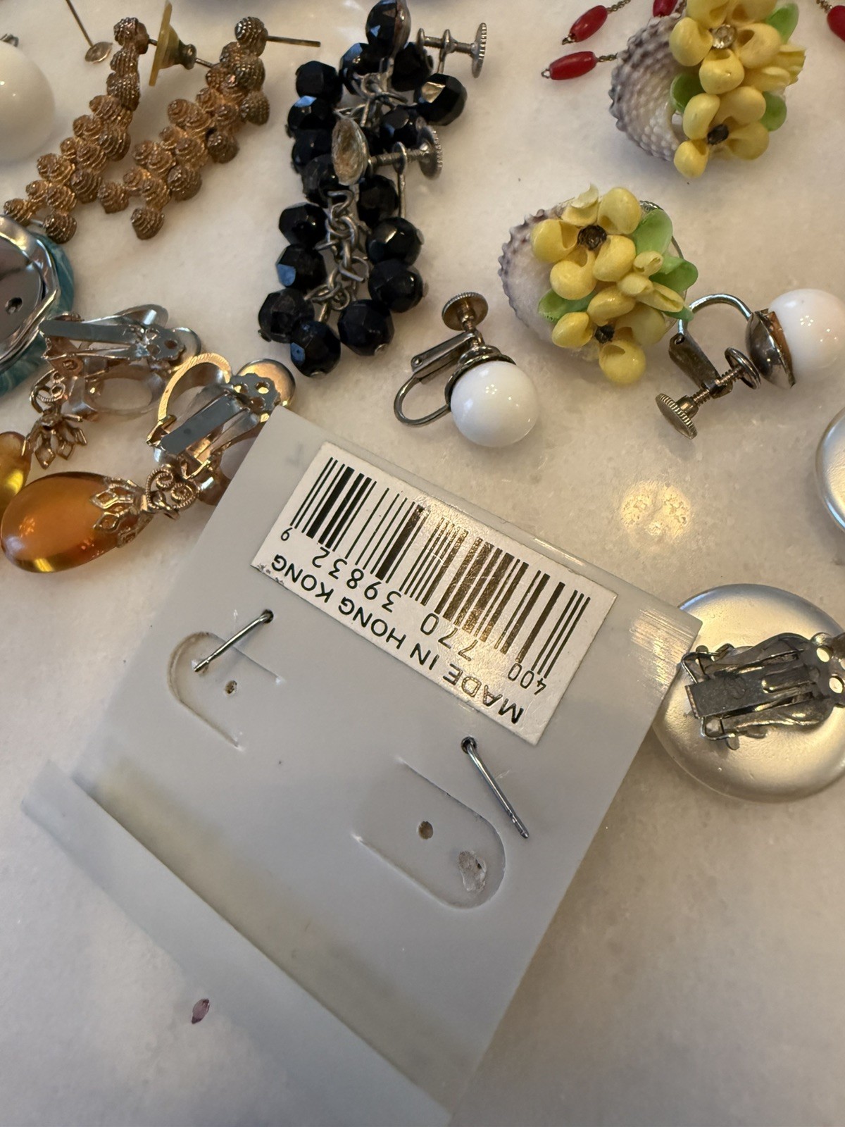 32 VTG Lot Earrings Craft Harvest Repair 1950s-1980s Some Signed, 1 silver