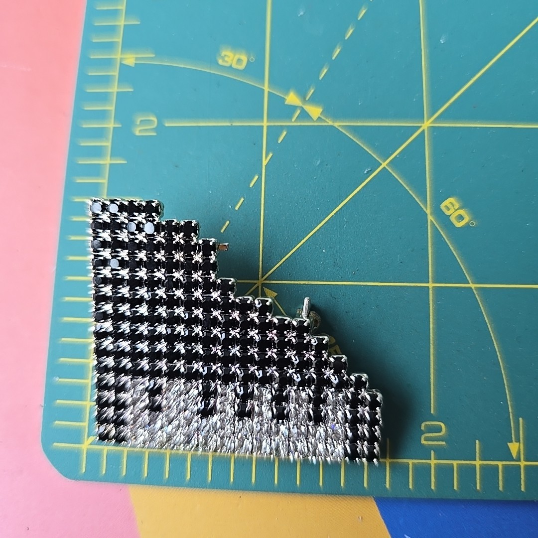 Vintage Lauren Spencer Austrian Crystals Prong Piano Pin Brooch