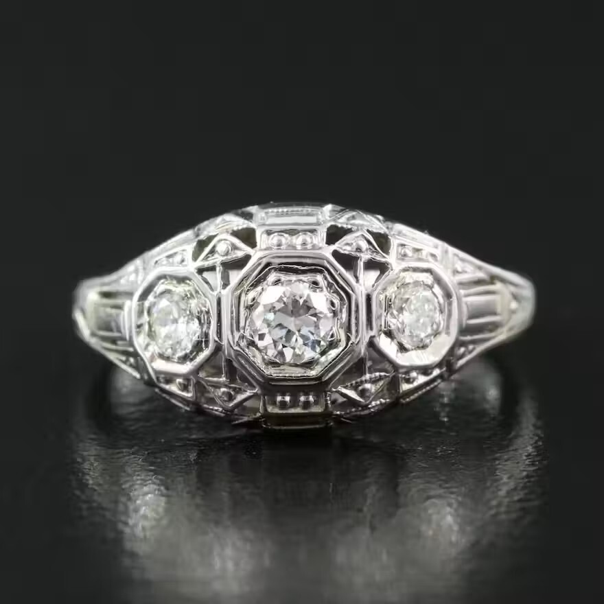Art Deco 18K 0.20 CTW Natural Diamond Ring – Vintage Filagree & Sparkling!