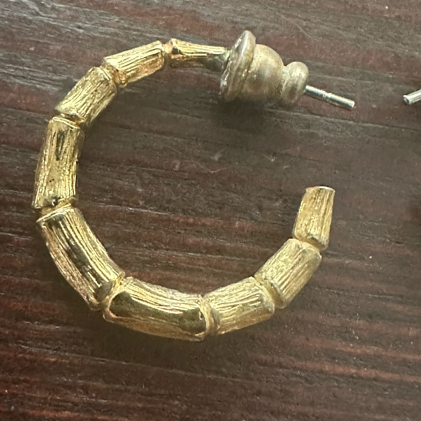 Graduated Bamboo Hoop Earrings Pierced Gold Tone Brass Post Backs