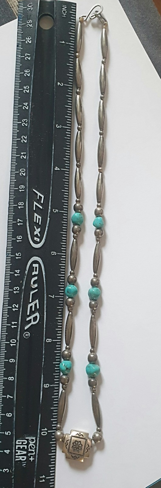 Beautiful Southwestern Vintage Silver Tone Beads & Turquoise Nugget 20″ Necklace