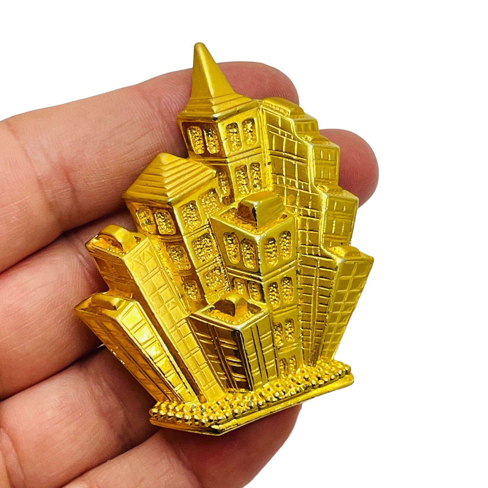 Vintage PARK LANE signed gold tone city buildings designer brooch