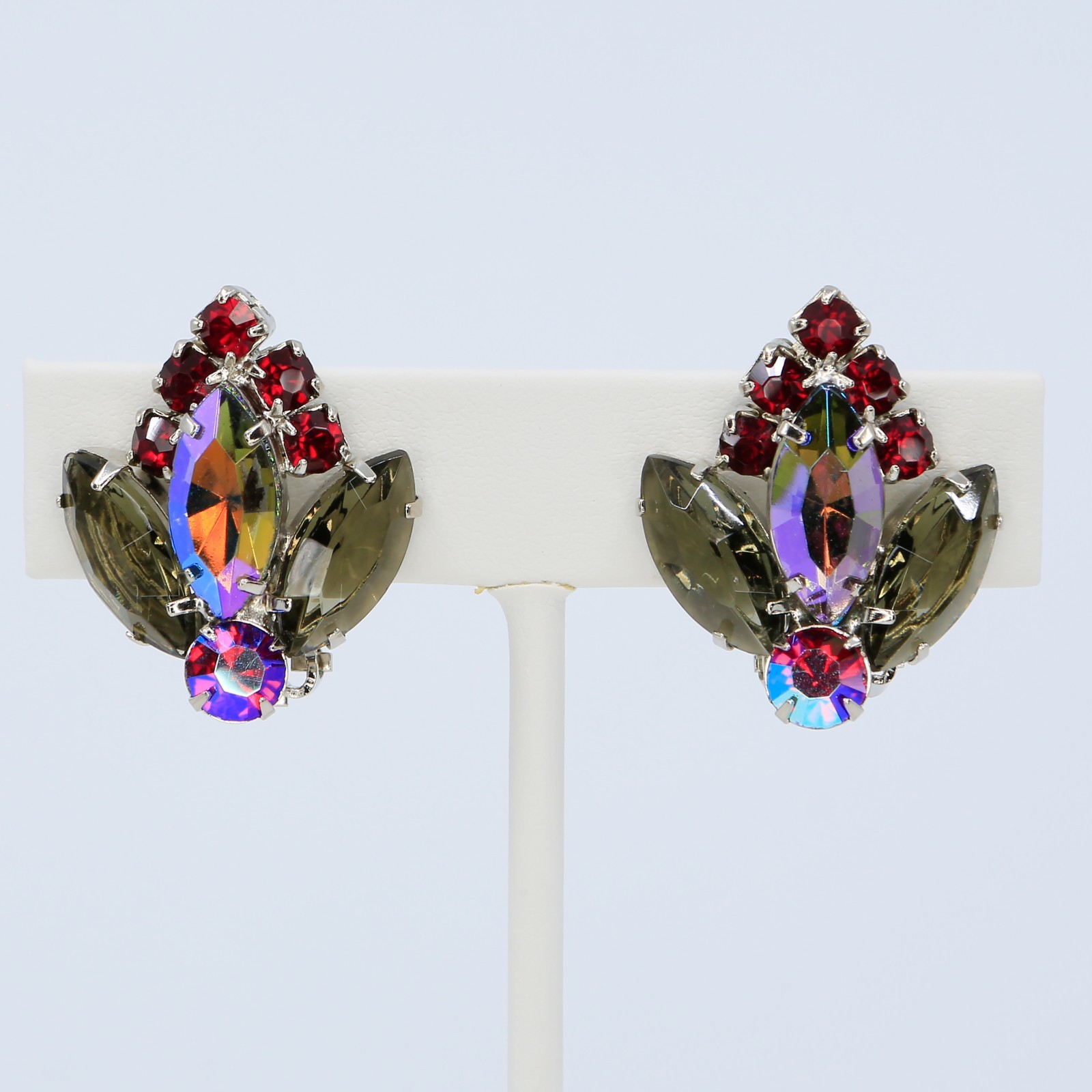 Vintage Smoky Gray Red AB Rhinestone Brooch and Clip-On Earrings Set 1950s