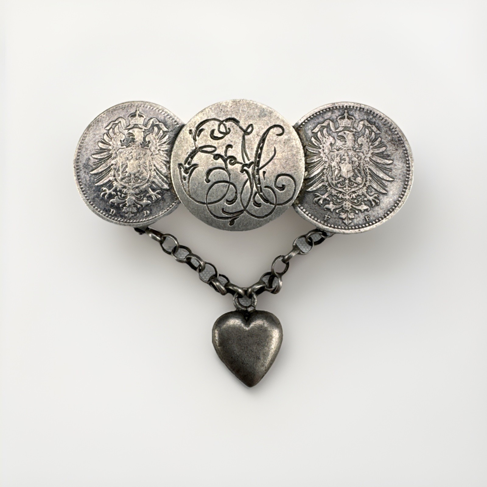 Vintage 1876 Russian 20 Kopek Coin w/Heart Charm 43.94mm Brooch 5.3g