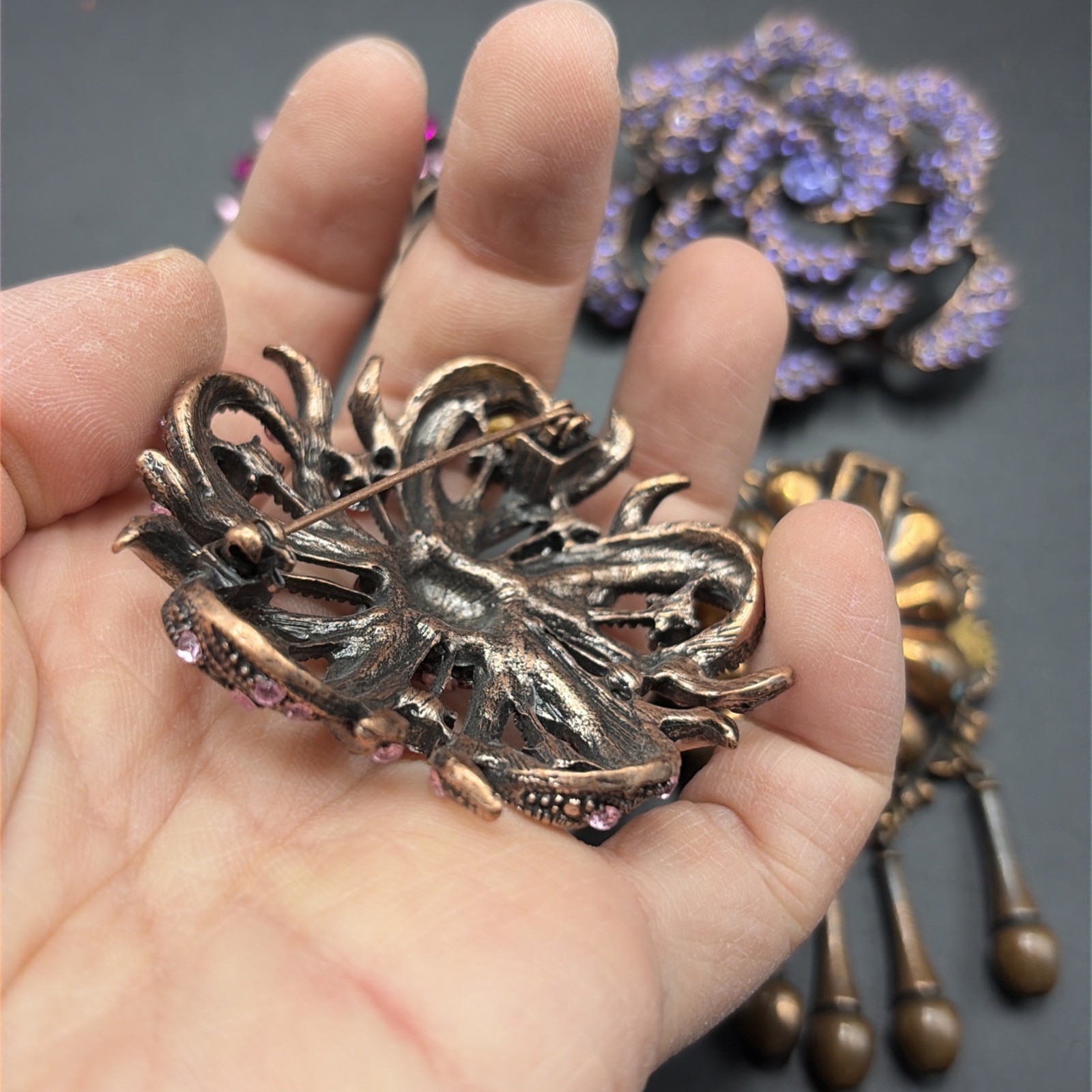 Lot Of 4 Vintage Bronze Finish Brass Brooch Pin Purple Pink Red Kaywin Nov *READ