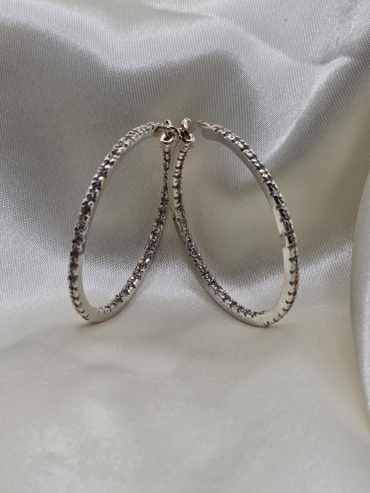 QVC Diamonique Pave Inside-Out Hoop Earrings Pierced 1.5″ 2mm wide Anti-Tarnish
