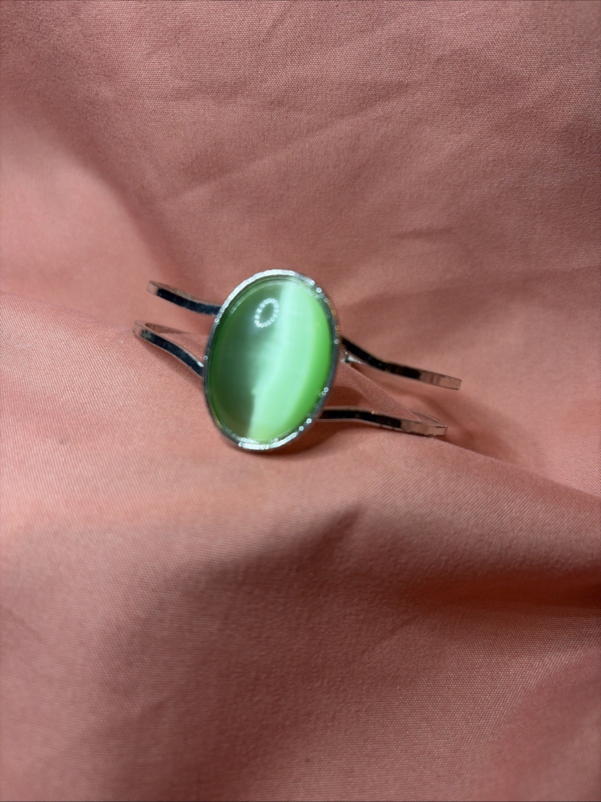 Cats Eye Green Cuff Bracelet Silver Tone 2 Bands Oval Is Almost 1 Inch Tall VTG
